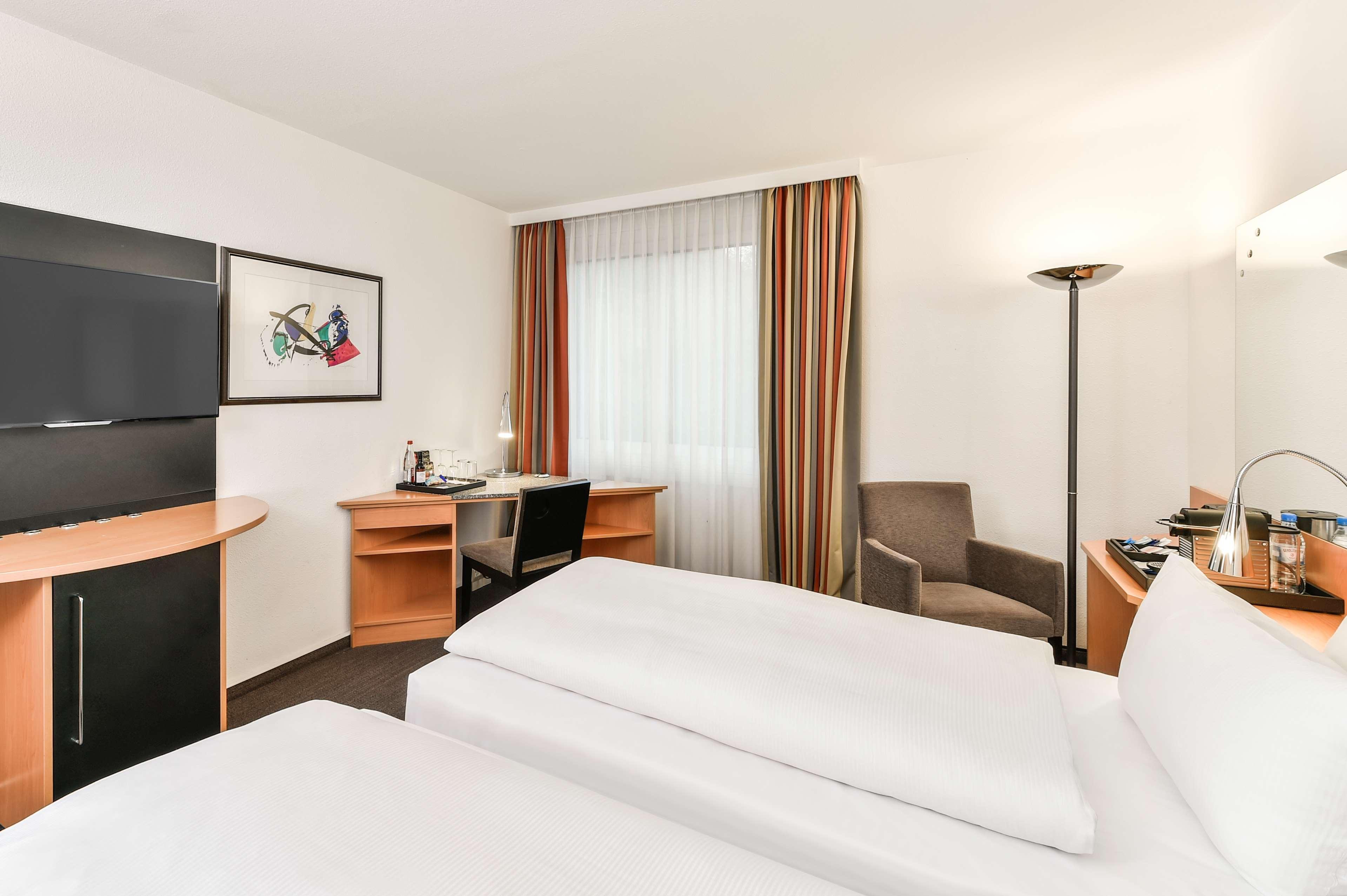 Nh Muenchen Airport Hotel Schwaig bei Nürnberg Exterior foto